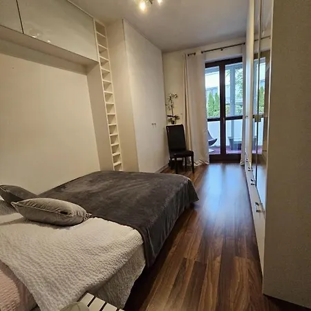 Royal Place 2 Bedrooms Apartment Wilanow Warsaw Exterior photo