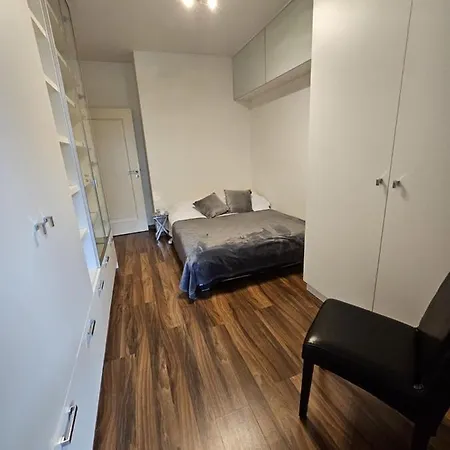 Royal Place 2 Bedrooms Apartment Wilanow Warsaw Exterior photo
